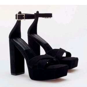 Good American Suede Platform Heels Ankle Strap Black Size 11 (Missing 1 Strap)